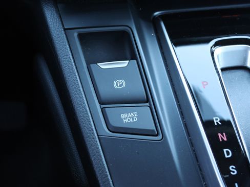 Used 2021 Honda CR-V Touring image 28