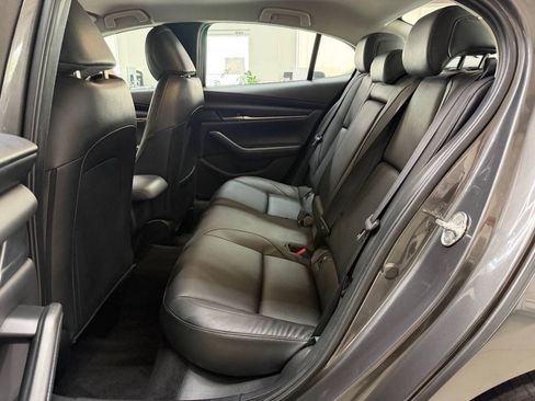 Used 2021 MAZDA MAZDA3 s FWD image 13