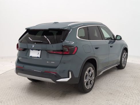 Used 2025 BMW X1 xDrive28i w/ Technology Package AWD/4WD image 9
