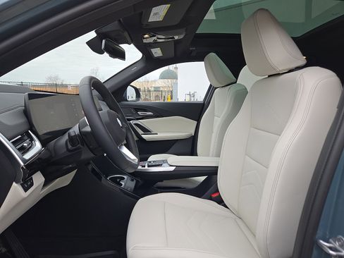 New 2026 BMW X2 xDrive28i w/ Technology Package image 6