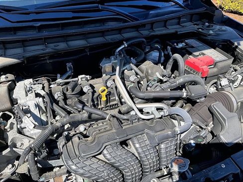 Certified 2023 Nissan Altima 2.5 SR AWD/4WD image 32