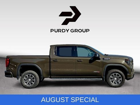 Used 2024 GMC Sierra 1500 AT4 w/ Technology Package AWD/4WD image 9
