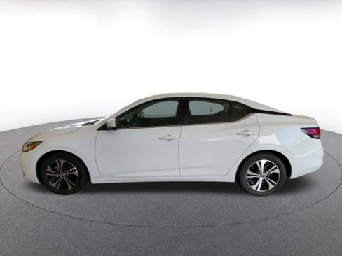 Used 2023 Nissan Sentra SV image 9
