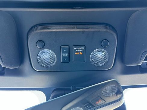 Used 2022 Ford Mustang Premium RWD image 29