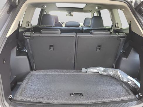 New 2026 Volkswagen Atlas SEL Premium R-Line image 22