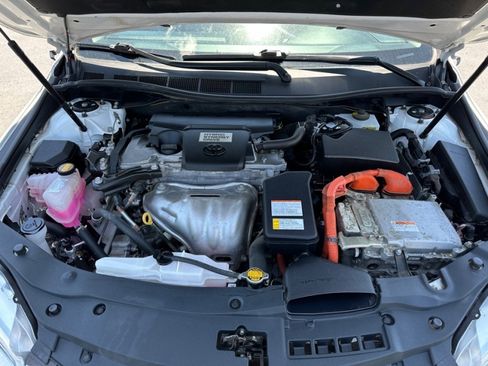 Used 2015 Toyota Camry XLE FWD image 39