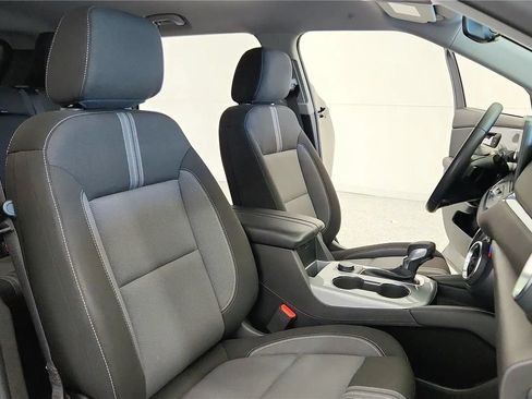 Used 2024 Chevrolet Blazer LT w/ Midnight/Sport Edition FWD image 29