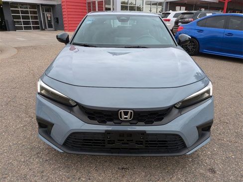 Used 2022 Honda Civic Sport image 9
