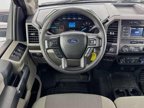 Used 2022 Ford F350 XL w/ Power Equipment Group image 16