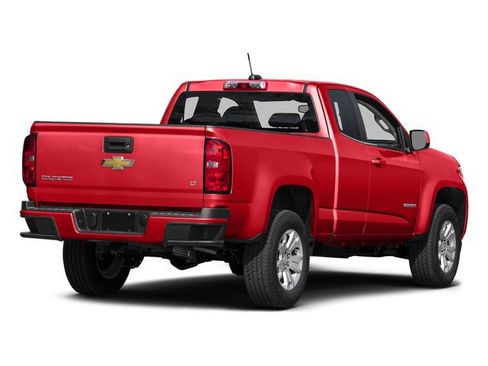 Used 2016 Chevrolet Colorado LT w/ LT Convenience Package image 2