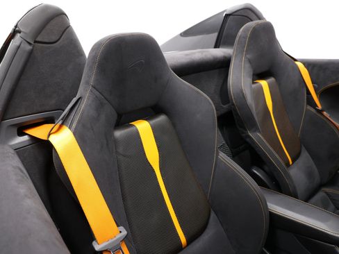 Used 2019 McLaren 570S Spider RWD image 82