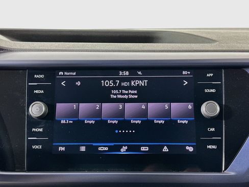 Used 2023 Volkswagen Taos SE w/ Black Wheel Package AWD/4WD image 19