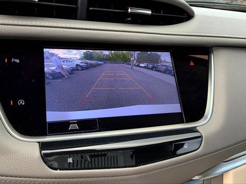 Used 2022 Cadillac XT5 Premium Luxury image 21