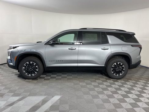 New 2026 Chevrolet Traverse Z71 w/ Enhanced Driving Package image 2