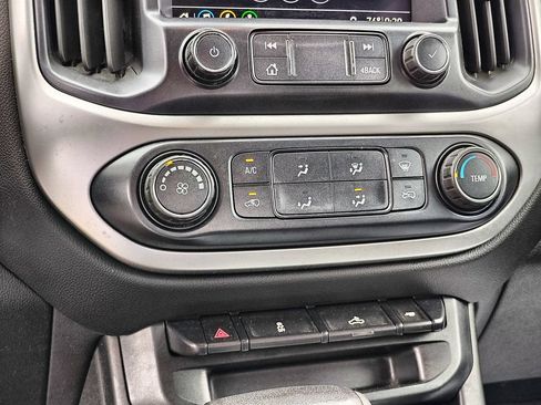 Used 2019 Chevrolet Colorado LT RWD image 19