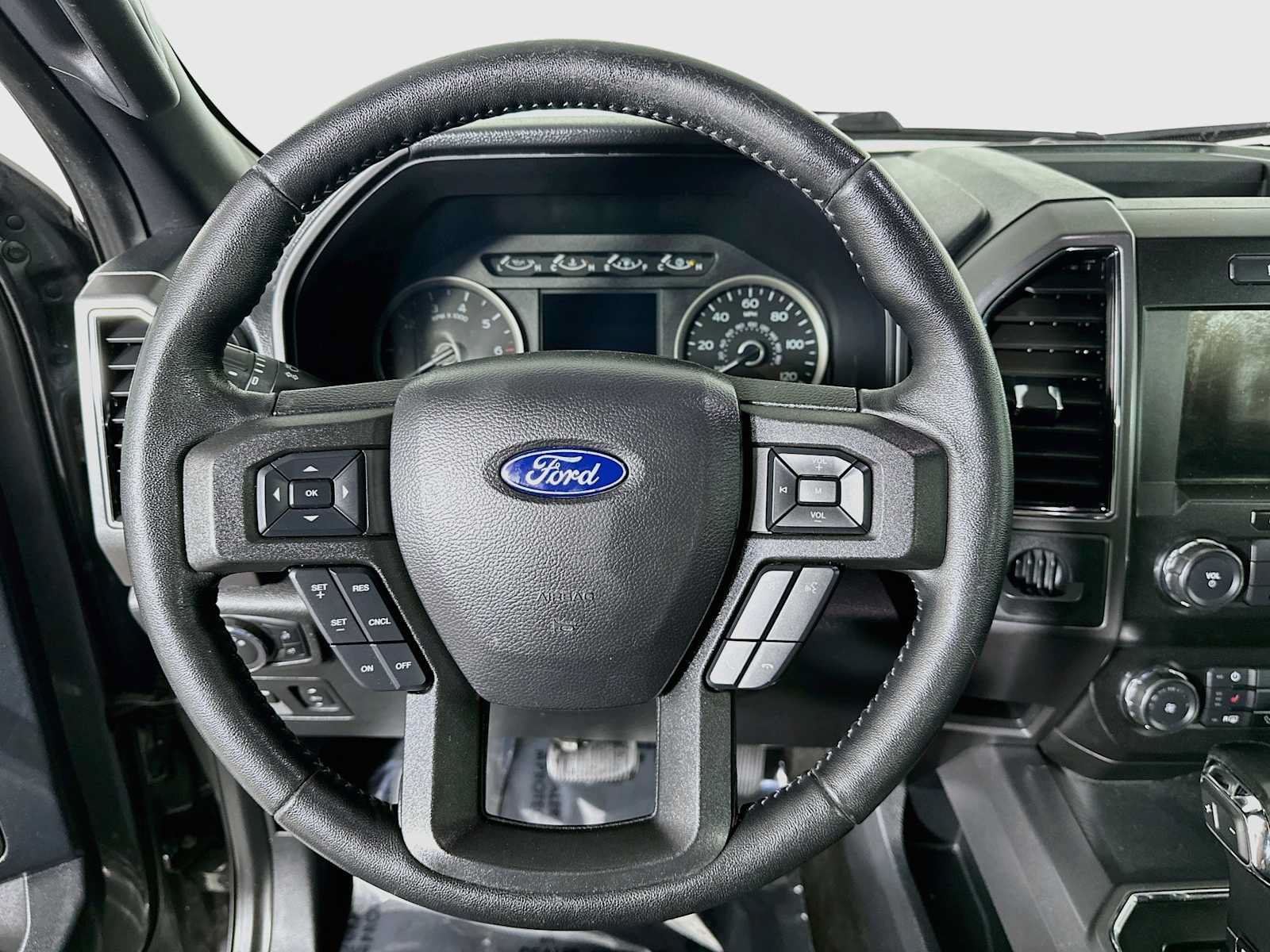 Used 2020 Ford F150 XLT w/ Equipment Group 302A Luxury RWD image 11