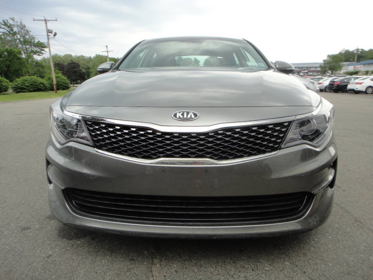 Used 2017 Kia Optima EX FWD image 2