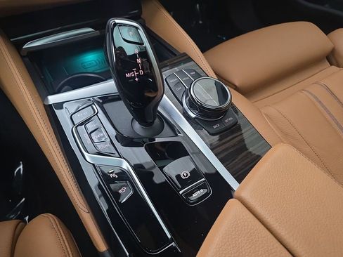 Certified 2023 BMW M550i xDrive M550i xDrive w/ Dynamic Handling Package image 21