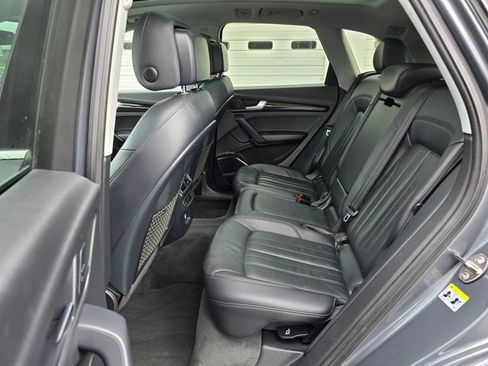 Used 2018 Audi Q5 2.0T Premium Plus w/ Premium Plus Package AWD/4WD image 21