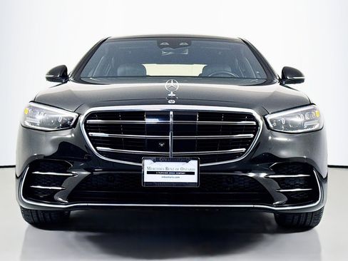 Certified 2022 Mercedes-Benz S 500 4MATIC image 3