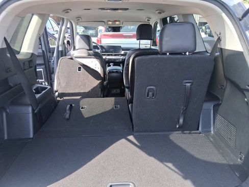 Certified 2024 Kia Telluride S FWD image 18