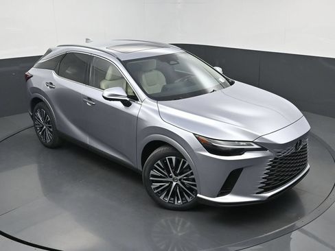 Used 2023 Lexus RX 350 Premium Plus w/ Cold Area Package FWD image 32