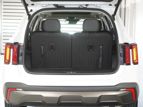 Used 2025 Kia Sorento X-Line EX AWD/4WD image 31