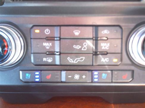 Used 2018 Ford F150 King Ranch w/ Equipment Group 601A Luxury AWD/4WD image 16