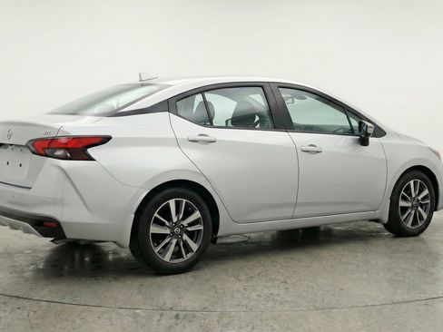 Used 2025 Nissan Versa SV FWD image 9