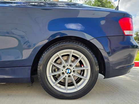 Used 2011 BMW 128i Convertible RWD image 44