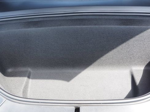 Used 2023 Tesla Model X AWD/4WD image 11