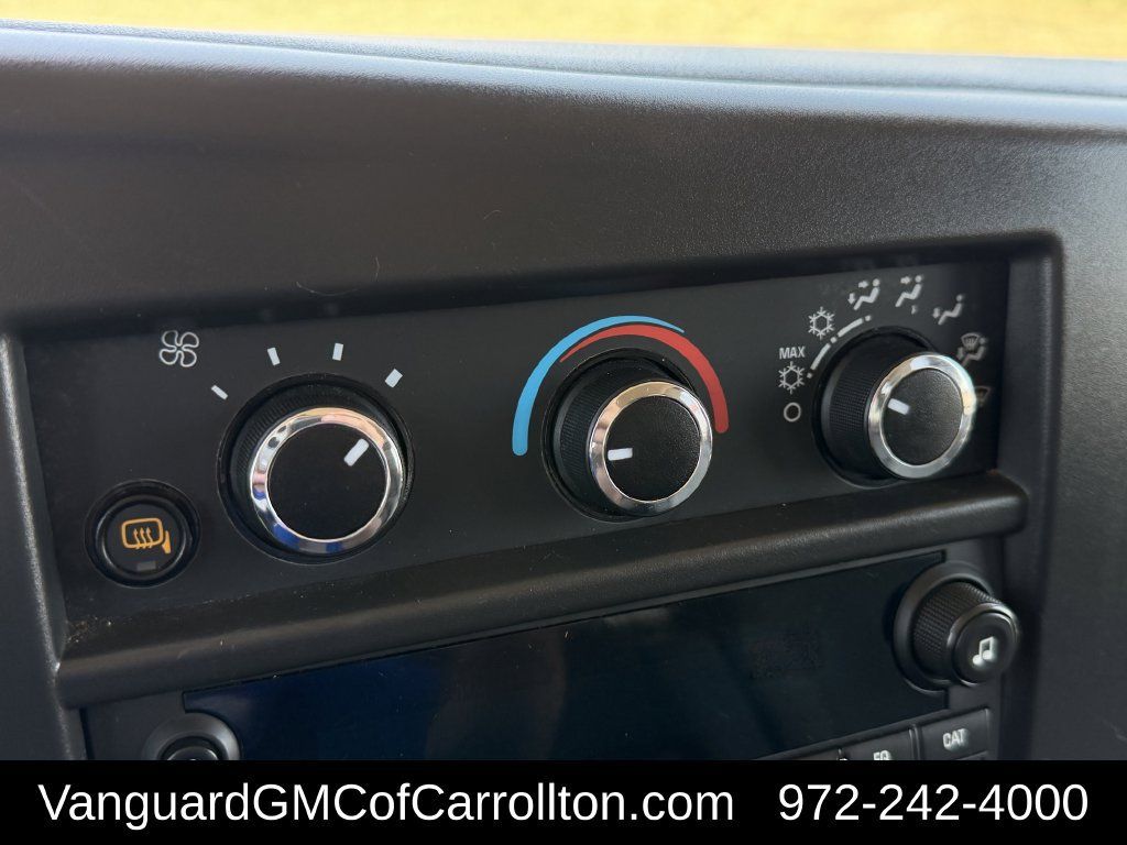 Used 2025 GMC Savana 3500 LT w/ LT Preferred Equipment Group RWD image 22
