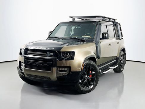 Used 2021 Land Rover Defender 110 X AWD/4WD image 1