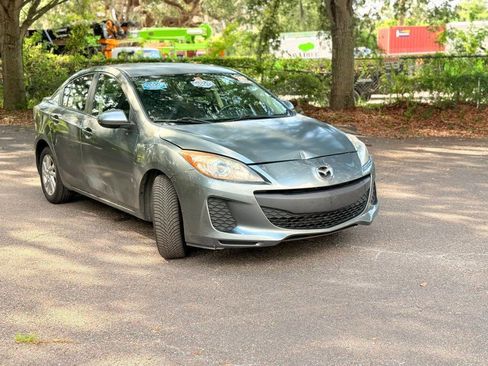 Used 2012 MAZDA MAZDA3 i Touring image 3