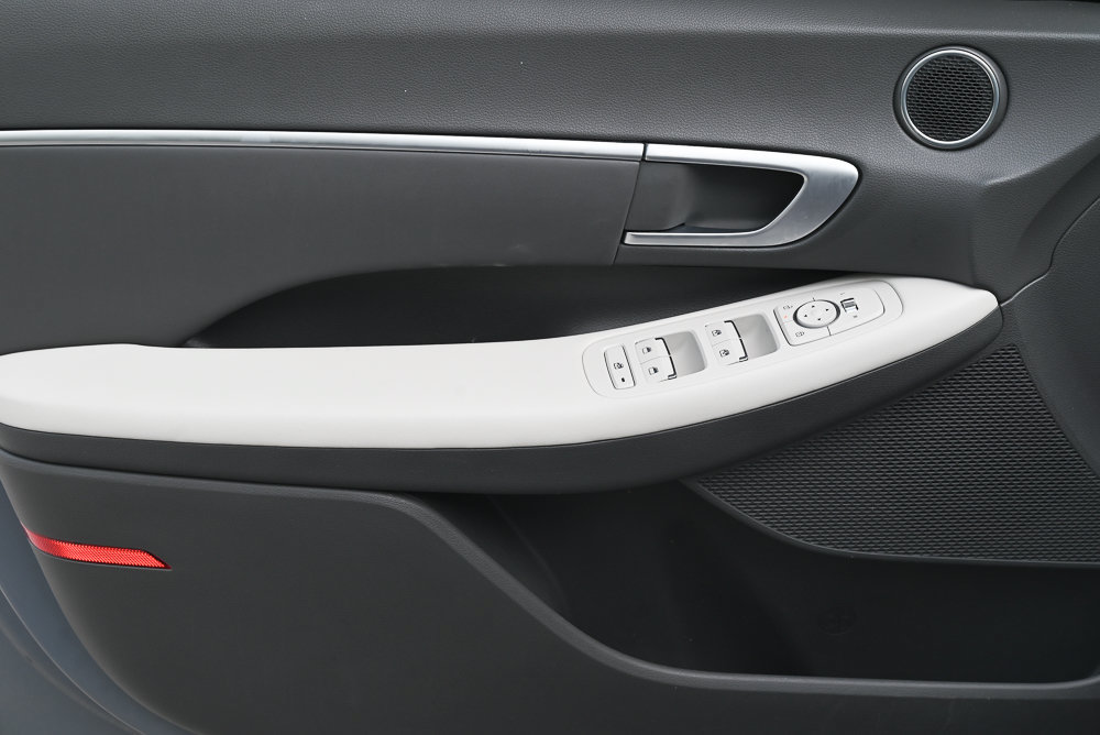 Used 2024 Hyundai Sonata SEL FWD image 7