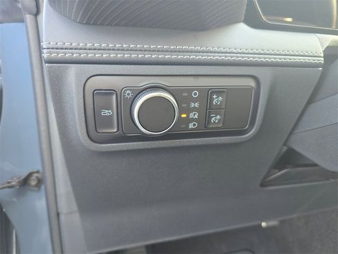 Used 2025 Ford Mustang GT Premium image 10