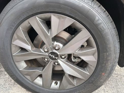 Certified 2024 Kia Sportage SX FWD image 8