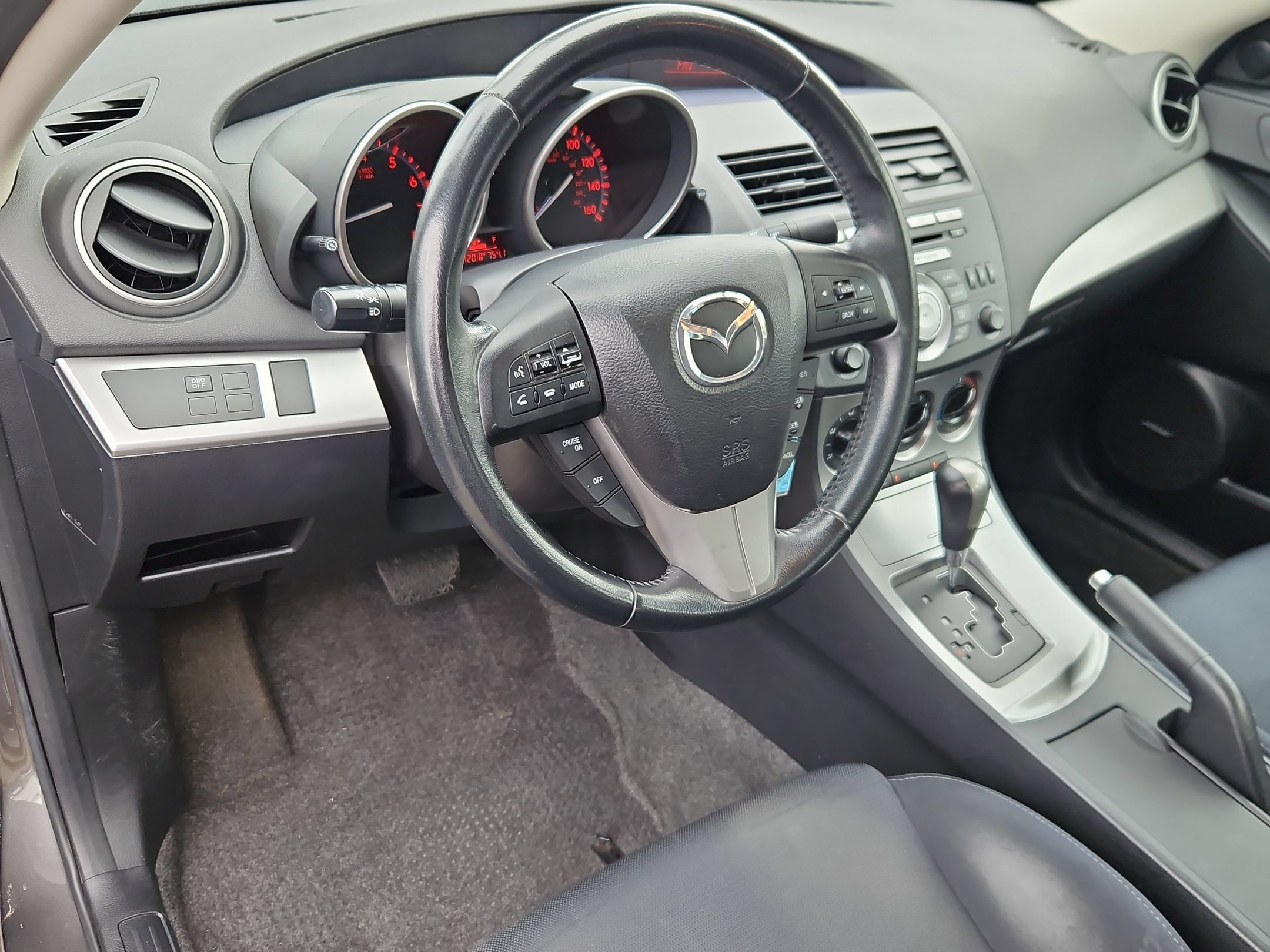 Used 2010 MAZDA MAZDA3 s Sport FWD image 12