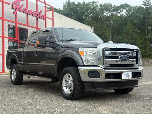 Used 2016 Ford F250 XLT AWD/4WD image 6