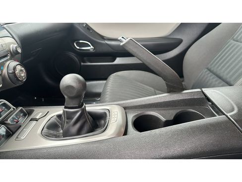 Used 2012 Chevrolet Camaro LS RWD image 15