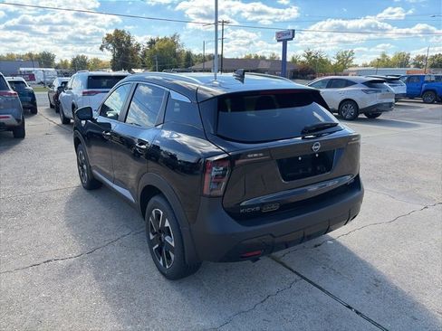 New 2026 Nissan Kicks SV w/ SV Premium Package image 4