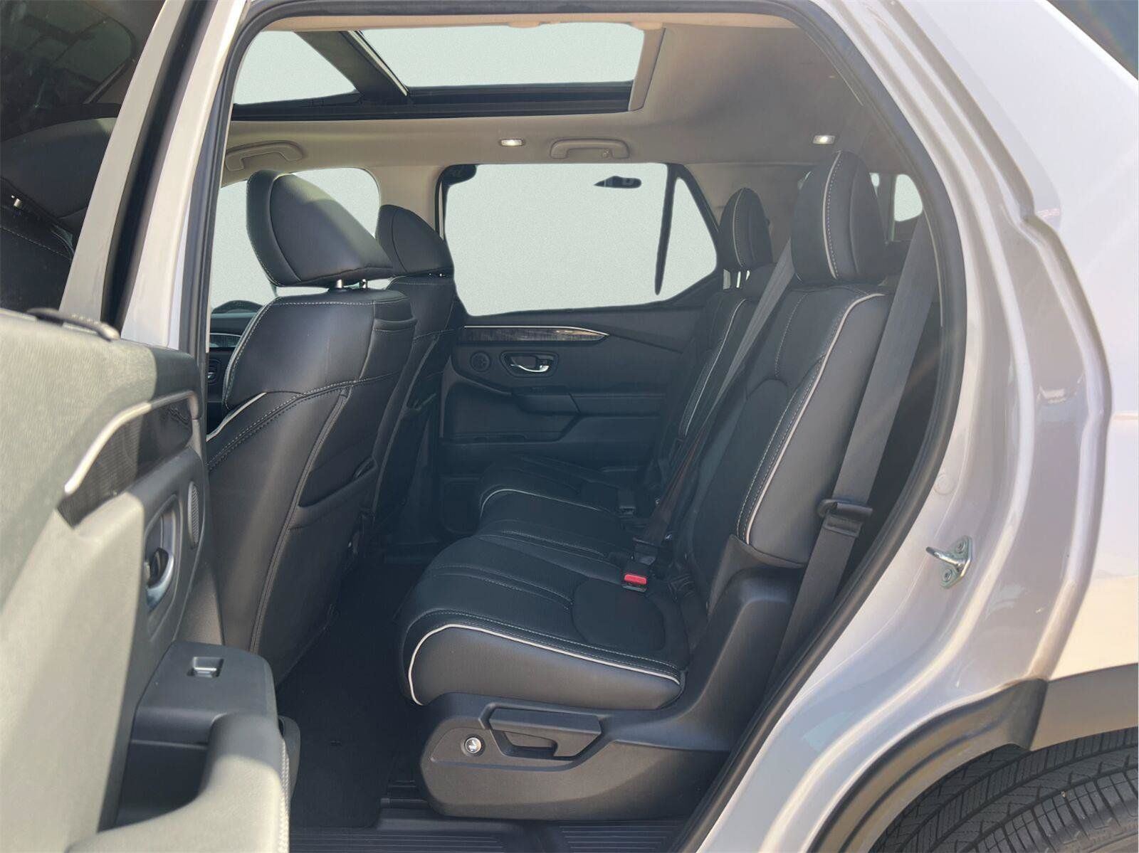 Used 2023 Honda Pilot Elite image 17