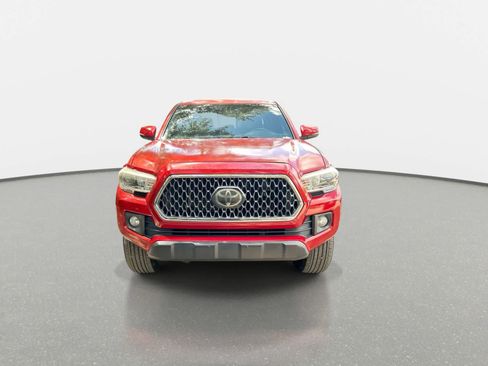 Used 2018 Toyota Tacoma TRD Off-Road RWD image 3