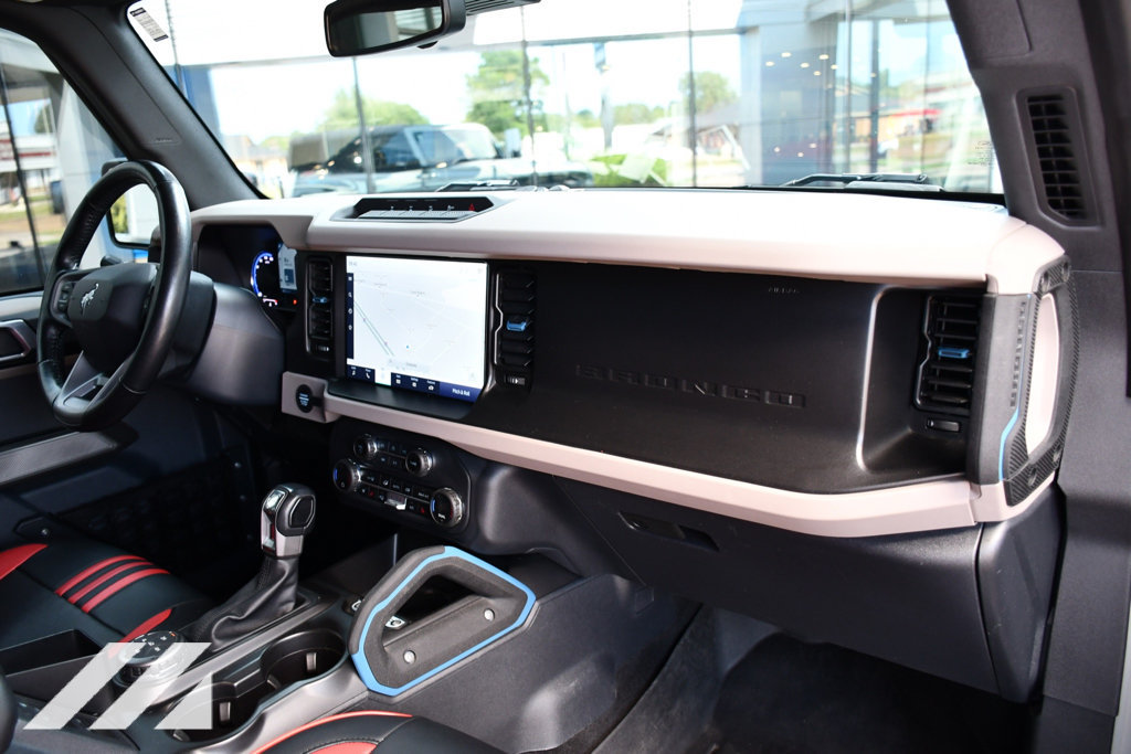 Used 2023 Ford Bronco Wildtrak AWD/4WD image 31