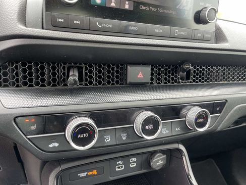 Used 2024 Honda CR-V EX image 22