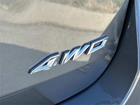 Certified 2022 Ford Explorer XLT w/ Equipment Group 202A image 11