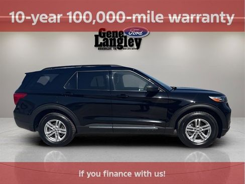 Used 2022 Ford Explorer XLT w/ Equipment Group 202A image 12