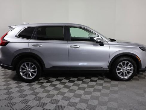 Used 2025 Honda CR-V EX-L image 9