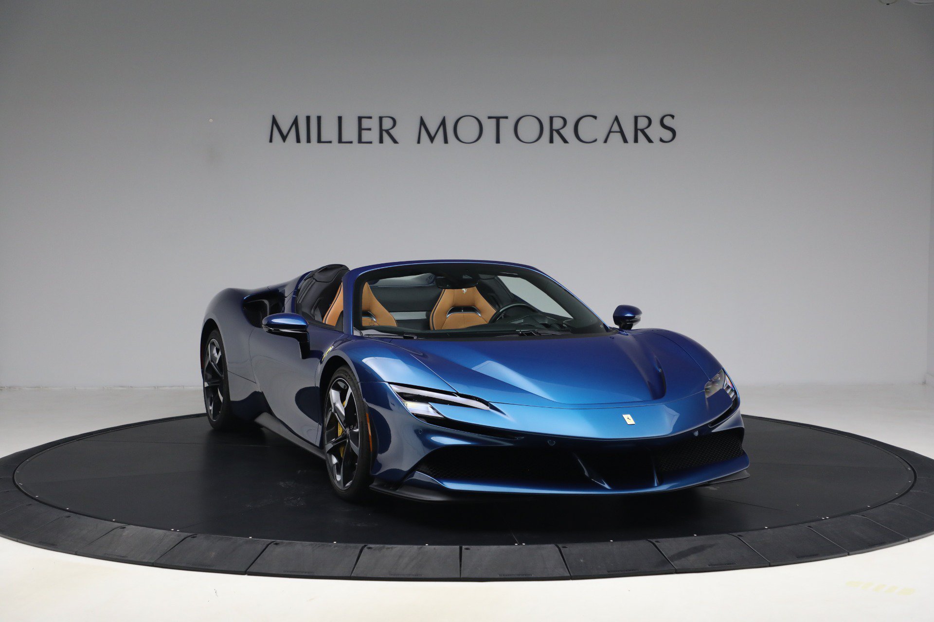Used 2024 Ferrari SF90 Spider AWD/4WD image 11