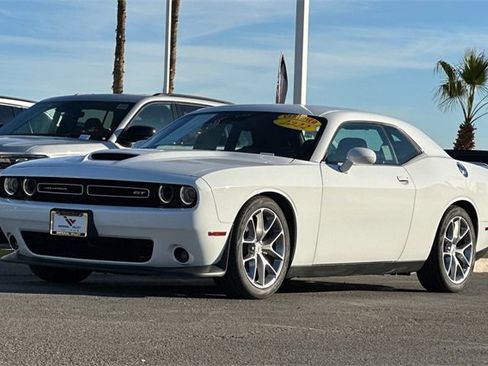 Certified 2022 Dodge Challenger GT image 8